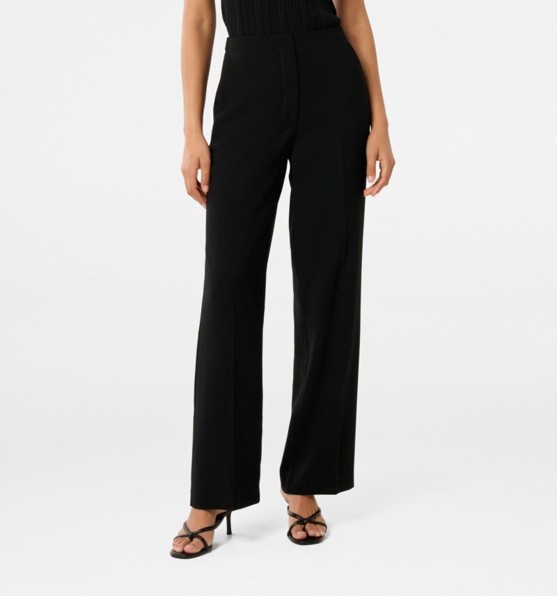 Alma Straight Leg Pant