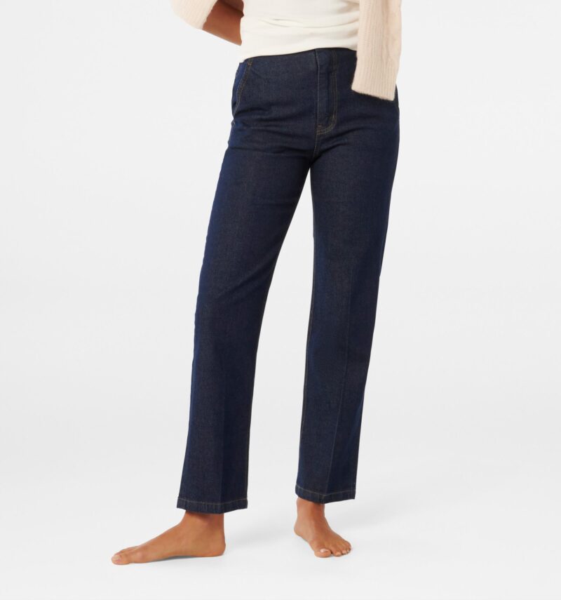 Amy Ankle Straight Jeans