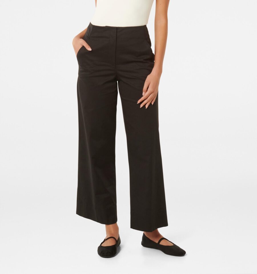 Cassandra Cropped Straight Pan