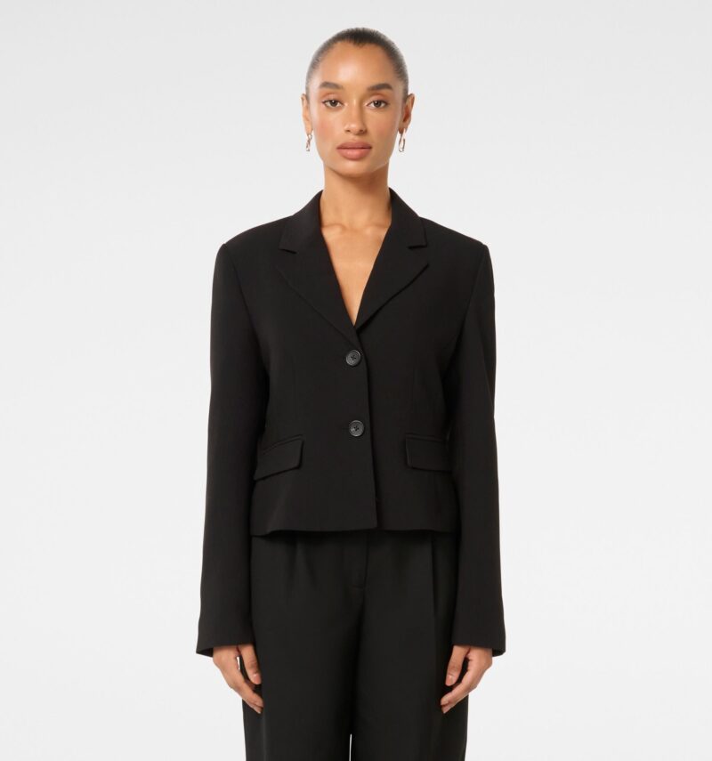 Elleanor Petite Two Button Bla