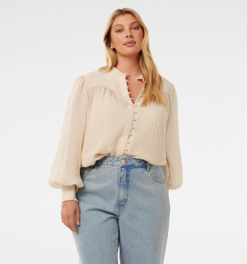 Leo Curve Soft Stripe Blouse