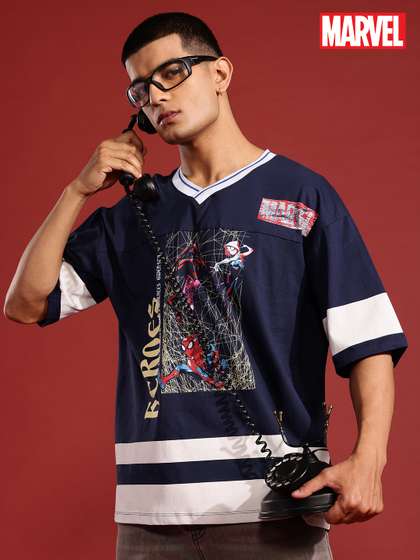 MARVEL STREET Printed VNeck DropShoulder Sleeves P